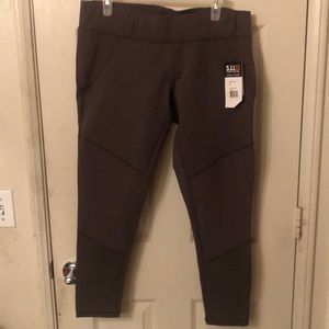 5.11 Tactical Women’s stretch pants